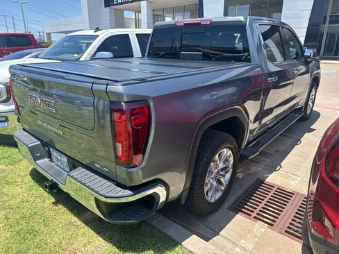 Used 2021 GMC Sierra 1500 SLT RWD image 4