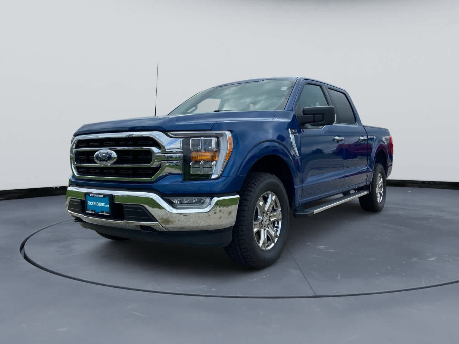 Used 2023 Ford F150 XLT w/ Equipment Group 302A High AWD/4WD image 10