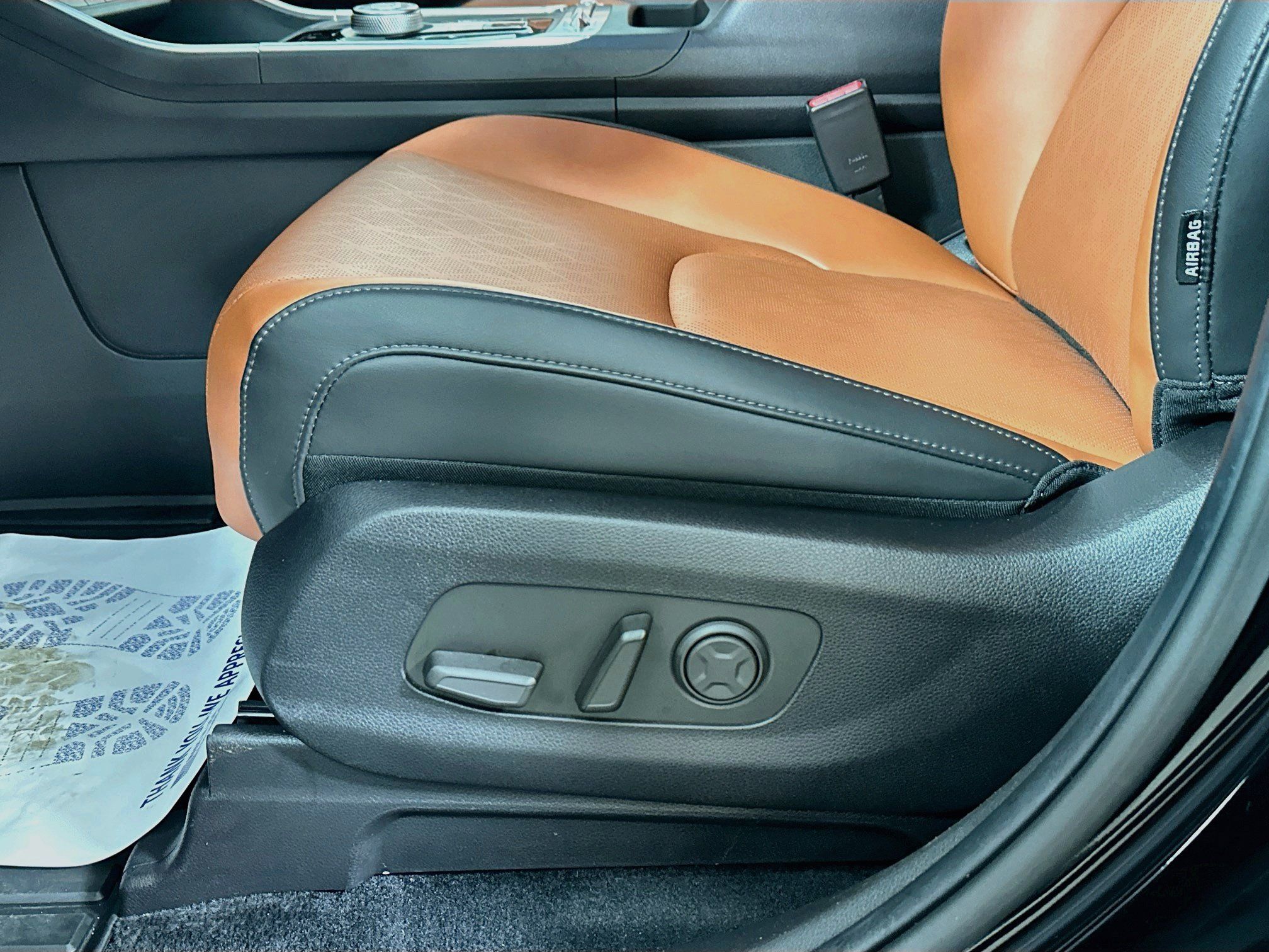 Certified 2026 Kia Carnival SX FWD image 19
