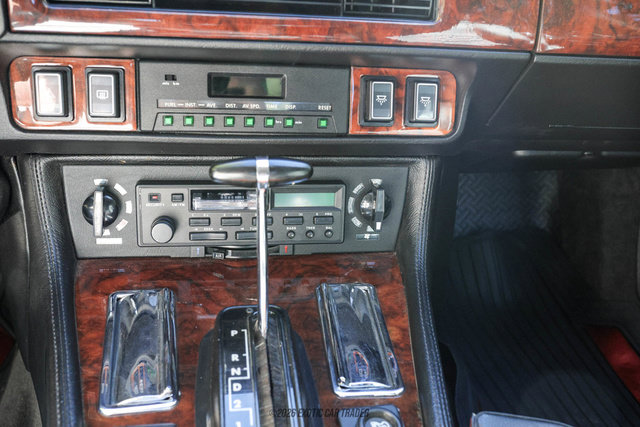 Used 1990 Jaguar XJS V12 Convertible RWD image 33