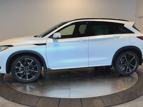 New 2025 INFINITI QX50 Sport image 5