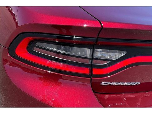 Used 2023 Dodge Charger SXT RWD image 31