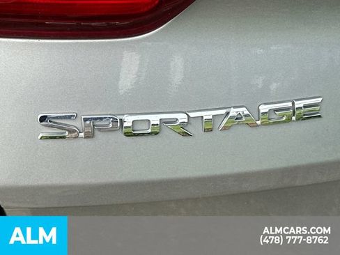 Used 2020 Kia Sportage S AWD/4WD image 12