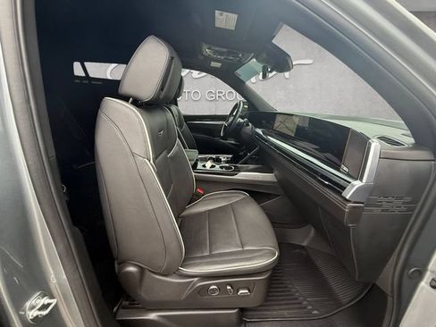 Certified 2025 Cadillac Escalade Sport w/ LPO, ONYX Package RWD image 24