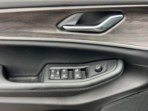 New 2026 Jeep Grand Cherokee Altitude image 11