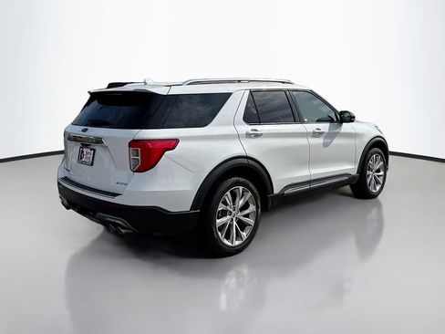 Used 2023 Ford Explorer Platinum w/ Technology Package image 7