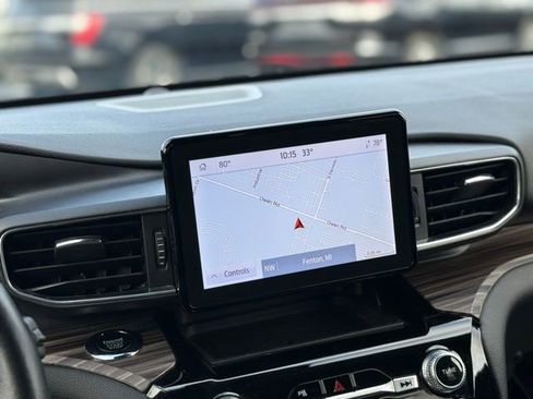 Certified 2023 Ford Explorer Limited image 5