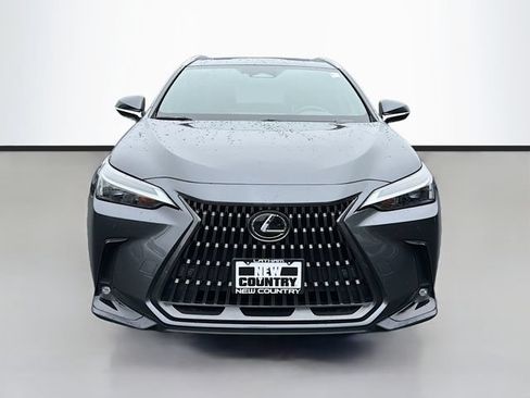 Used 2025 Lexus NX 250 AWD w/ Accessory Package (2T) image 2