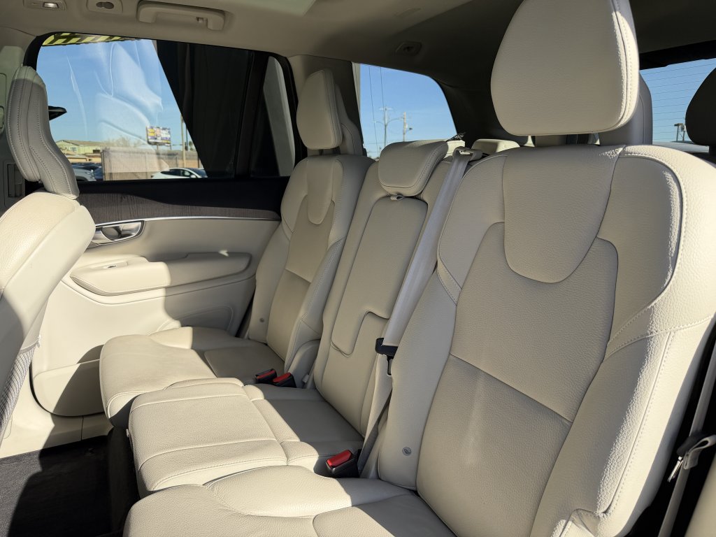 Used 2023 Volvo XC90 B6 Plus w/ Protection Package Premier AWD/4WD image 36