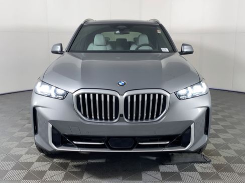 New 2026 BMW X5 sDrive40i w/ Premium Package image 5