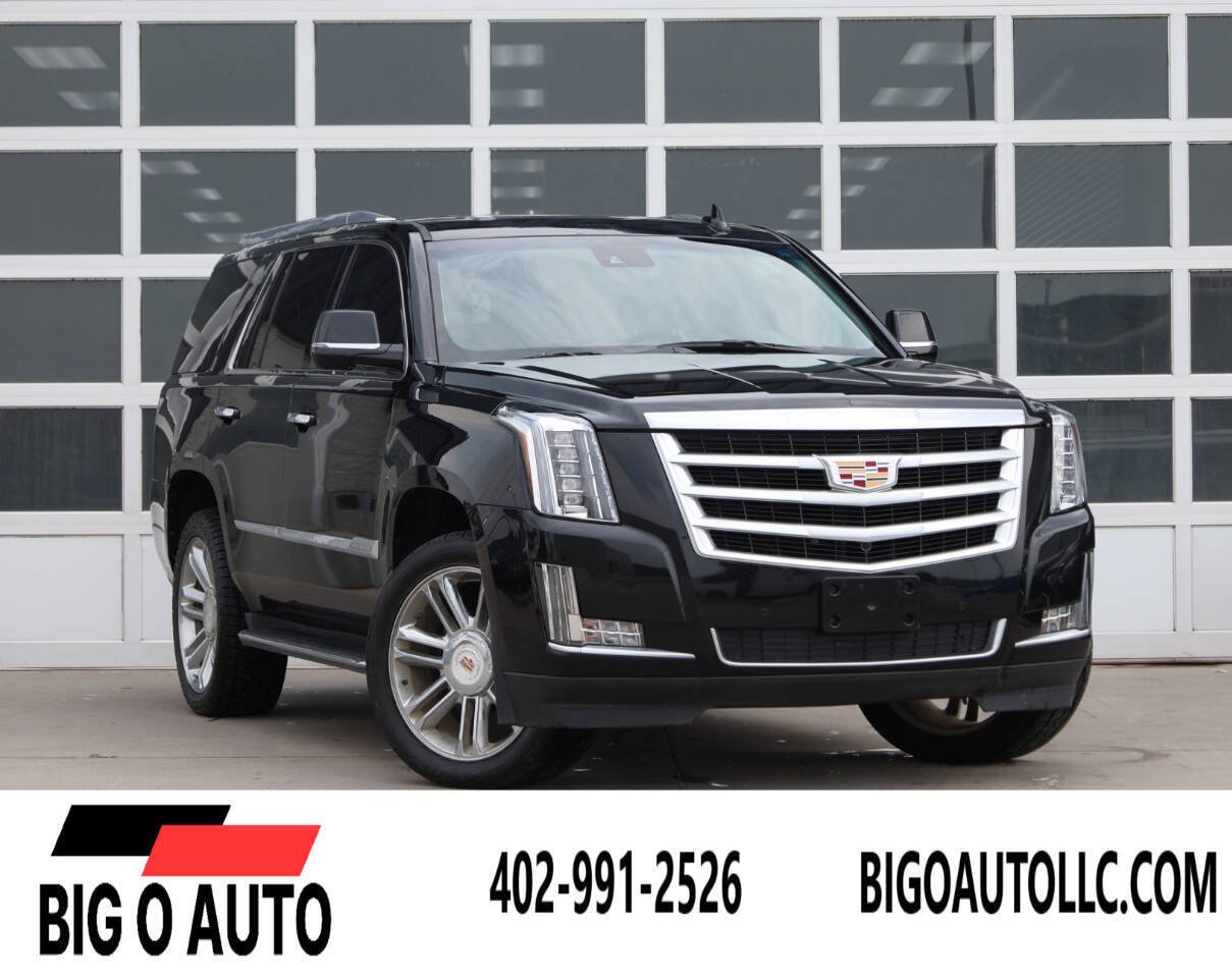 Used 2016 Cadillac Escalade Luxury AWD/4WD image 1
