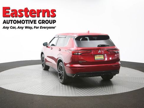 Used 2022 Mitsubishi Outlander SE FWD image 66