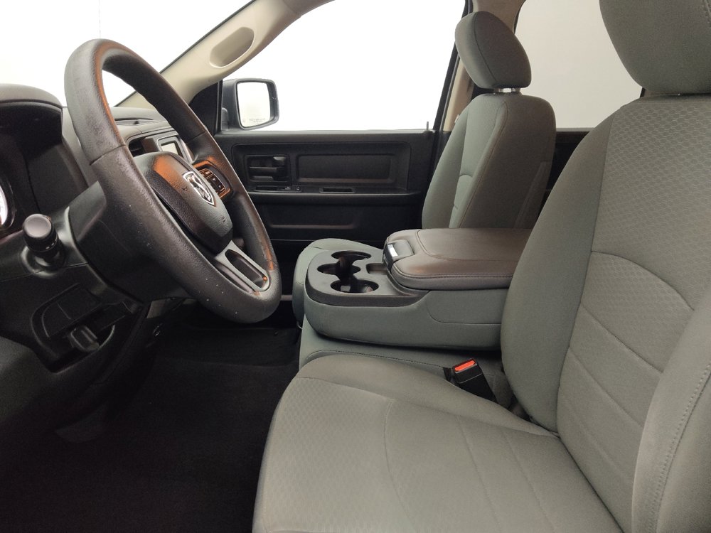 Used 2018 RAM 1500 Express w/ Express Value Package AWD/4WD image 17
