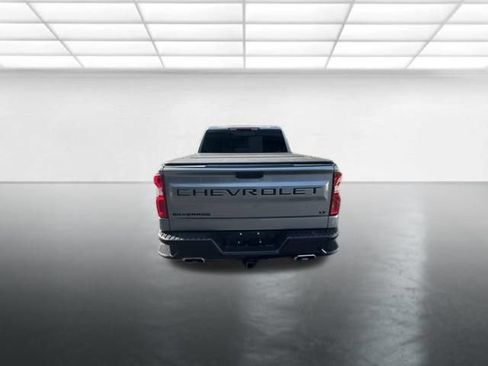 Used 2024 Chevrolet Silverado 1500 LT Trail Boss w/ Convenience Package II AWD/4WD image 9