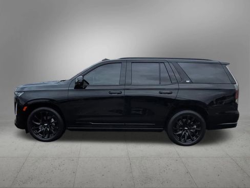 Used 2024 Cadillac Escalade Sport w/ LPO, ONYX Package image 3