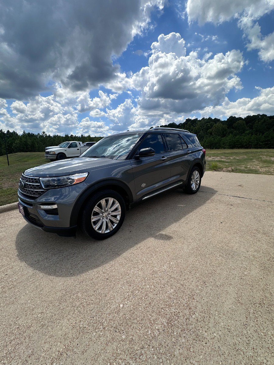 Used 2023 Ford Explorer King Ranch w/ Technology Package AWD/4WD image 1