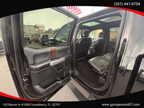 Used 2017 Ford F150 Platinum w/ Equipment Group 701A Luxury RWD image 20