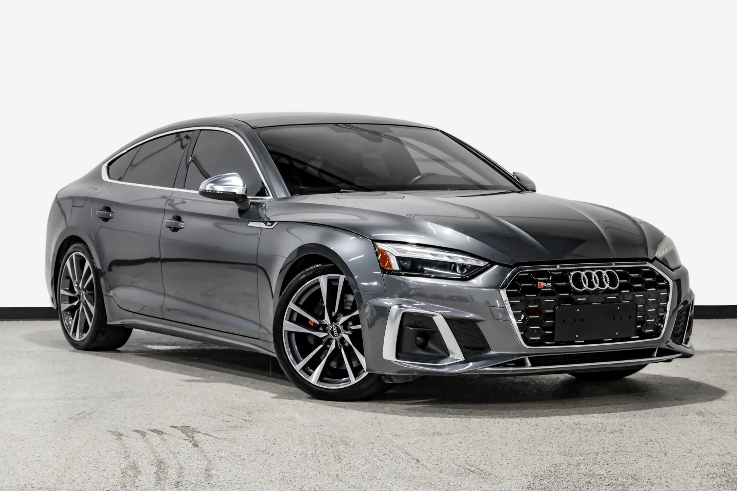 Used 2022 Audi S5 Premium w/ Convenience Package AWD/4WD image 4