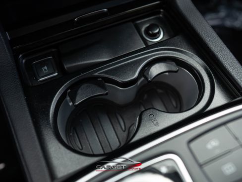 Used 2019 Mercedes-Benz GLE 43 AMG 4MATIC w/ Premium 3 Package image 36