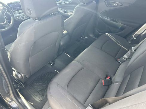Used 2023 Chevrolet Malibu LS FWD image 16