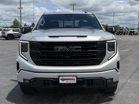 Certified 2022 GMC Sierra 1500 Elevation w/ Elevation Premium Package AWD/4WD image 12