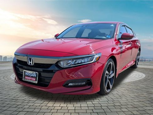 Used 2019 Honda Accord Sport image 9