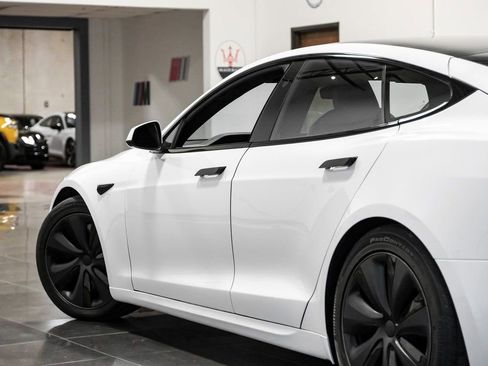 Used 2023 Tesla Model S image 15