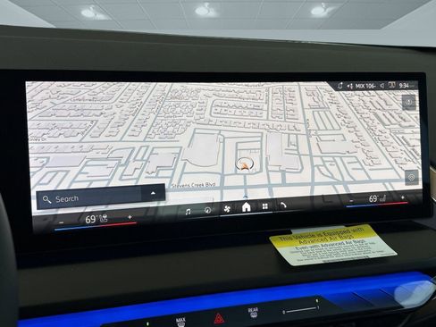 Used 2025 BMW X3 xDrive30i w/ Premium Package image 17