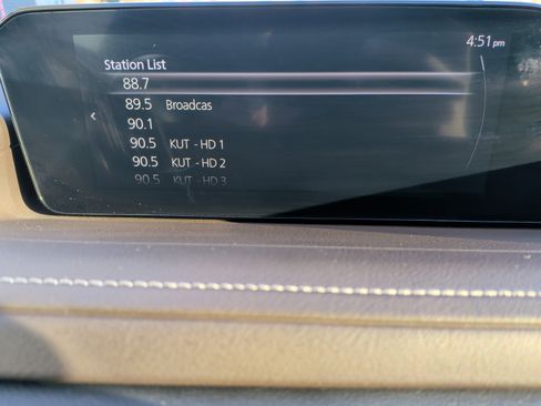 Used 2023 MAZDA CX-30 AWD 2.5 S w/ Premium Package image 23