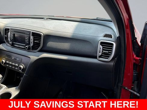 Used 2018 Kia Sportage LX AWD/4WD image 33