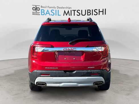 Used 2023 GMC Acadia SLE image 4