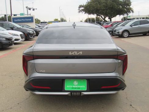 Used 2025 Kia K4 LXS image 7