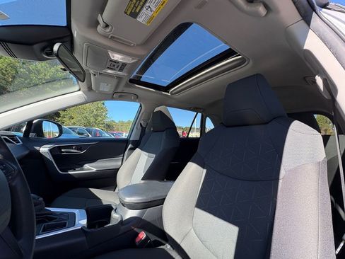 Used 2023 Toyota RAV4 XLE image 17