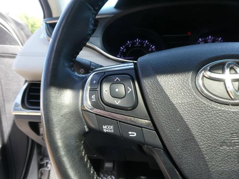 Used 2015 Toyota Avalon XLE Premium FWD image 19
