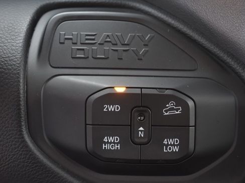 Used 2025 RAM 2500 Big Horn image 29