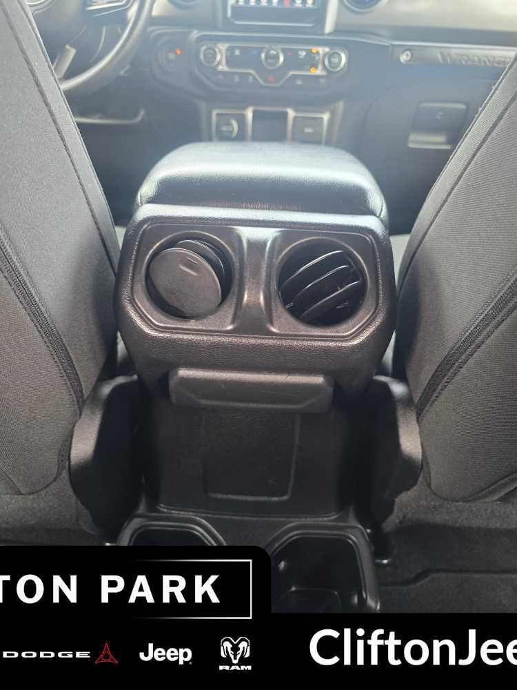 Used 2022 Jeep Wrangler Unlimited Sport AWD/4WD image 28