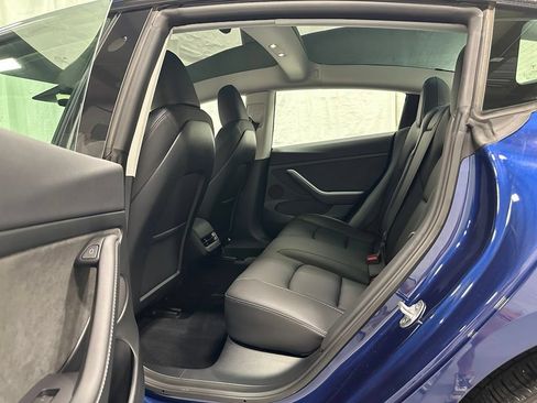 Used 2023 Tesla Model 3 Long Range AWD/4WD image 38