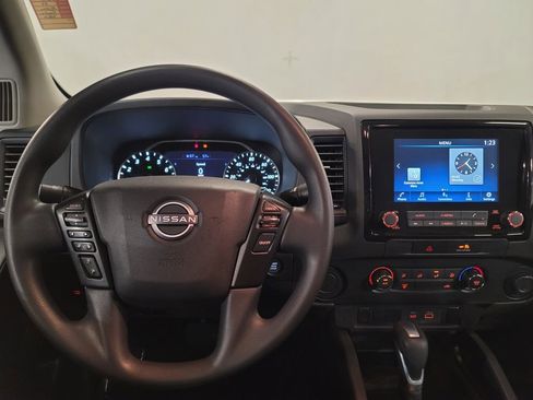 Used 2022 Nissan Frontier S image 10