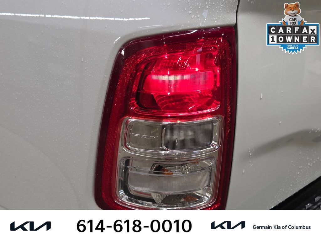 Used 2021 RAM 2500 Tradesman w/ Chrome Appearance Group AWD/4WD image 15