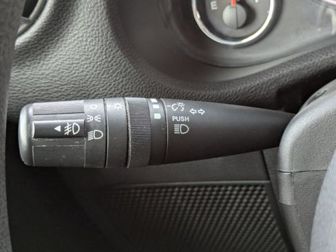 Used 2016 Jeep Wrangler Unlimited Sport image 13