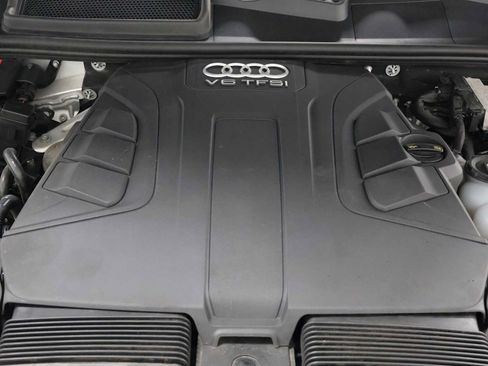 Used 2018 Audi Q7 3.0T Premium Plus w/ Premium Plus Package AWD/4WD image 40
