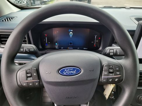 New 2025 Ford Maverick XL w/ Equipment Group 102A image 24