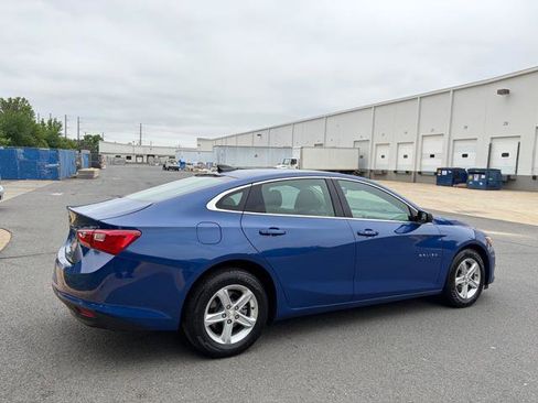 Used 2023 Chevrolet Malibu LS FWD image 4