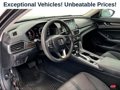 Used 2018 Honda Accord EX image 15
