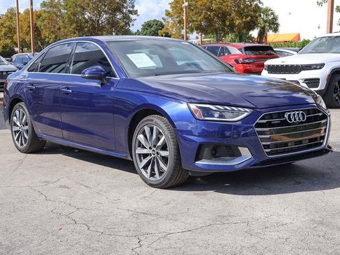 Used 2022 Audi A4 2.0T Premium Plus w/ Premium Plus Package image 2