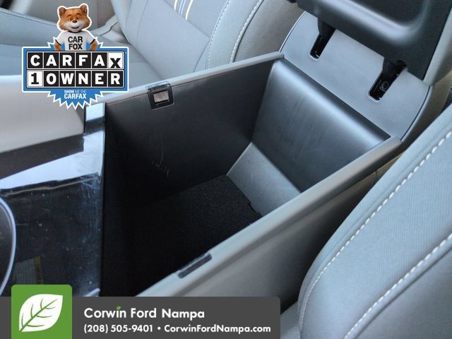 Used 2025 Hyundai Elantra SEL FWD image 20