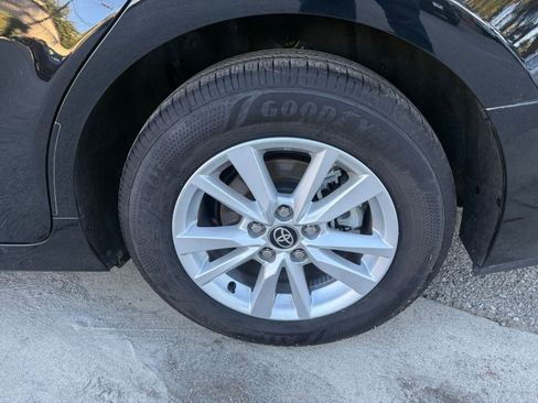 Used 2025 Toyota Camry LE image 25