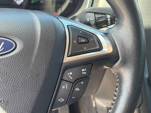 Used 2020 Ford Fusion SE w/ Equipment Group 151A image 22