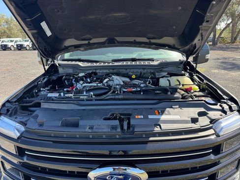 Certified 2025 Ford F350 Platinum w/ Tremor Off-Road Package image 29