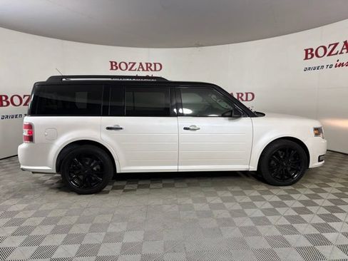 Used 2019 Ford Flex SEL w/ Equipment Group 202A FWD image 9